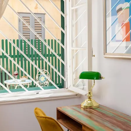 Luxury With Patio In The Heart Of * ספליט