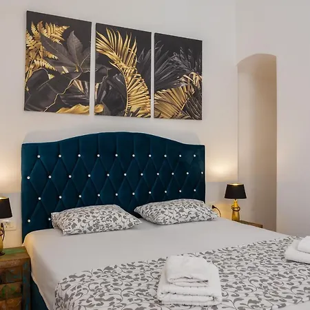 Luxury With Patio In The Heart Of ספליט
