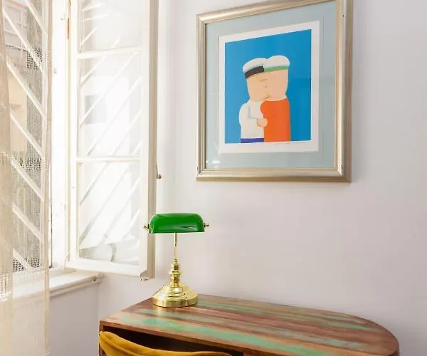 Luxury With Patio In The Heart Of Apartman *